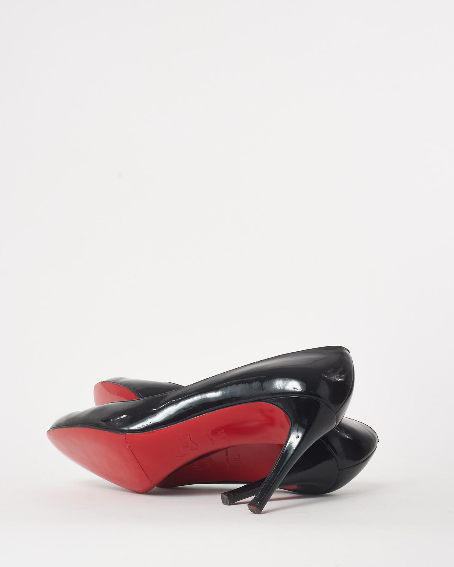 Christian Louboutin Black Patent Leather Round Toe Pumps - 40.5