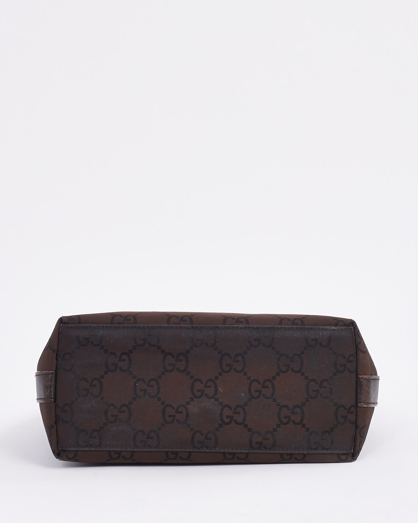 Sac à bandoulière Hobo à fermoir monogramme en nylon marron Gucci