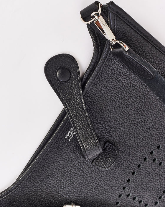 Hermès Black Clemence Leather Evelyne TPM Bag – RETYCHE