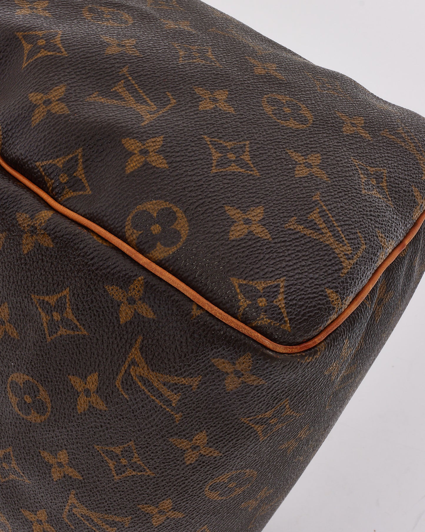 Louis Vuitton Monogram Canvas Speedy 30