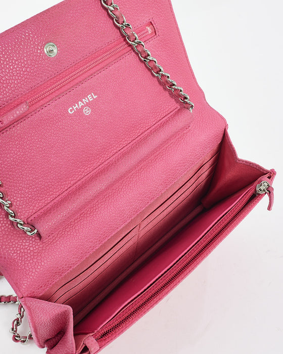 Wallet on chain leather handbag Chanel Pink in Leather - 33283055