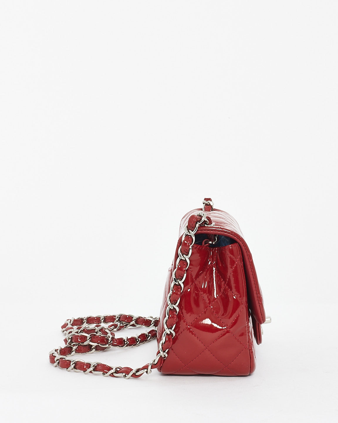 Mini sac à rabat carré en cuir matelassé verni rouge Chanel