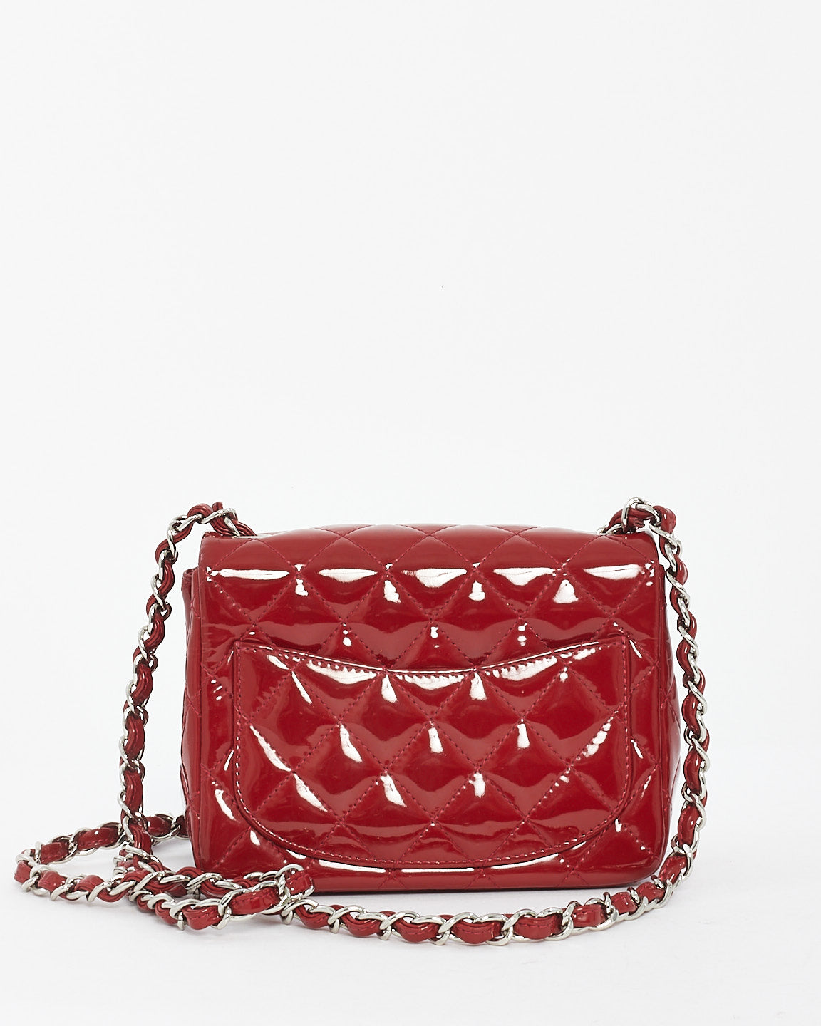 Mini sac à rabat carré en cuir matelassé verni rouge Chanel