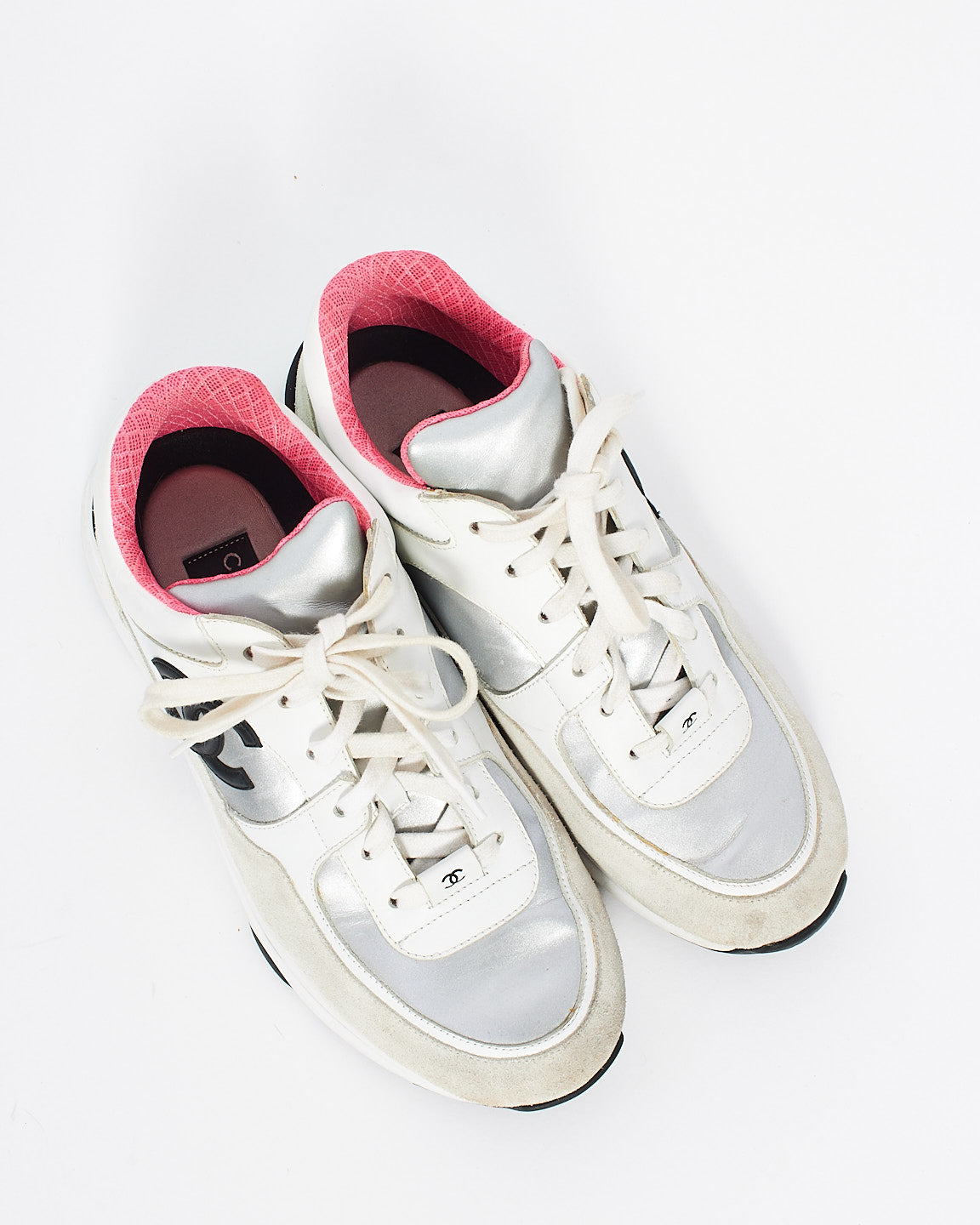 Chanel White Black Pink Suede & Leather CC Logo Low Top Trainer 39.5