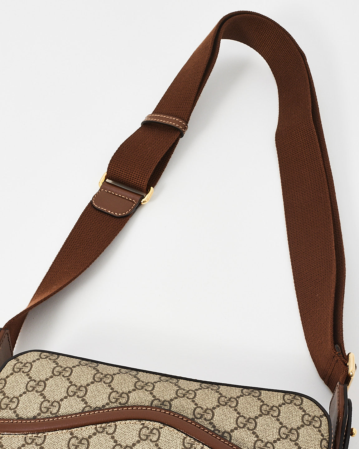 Gucci Brown / Beige GG Supreme Canvas Interlocking G Messenger Bag