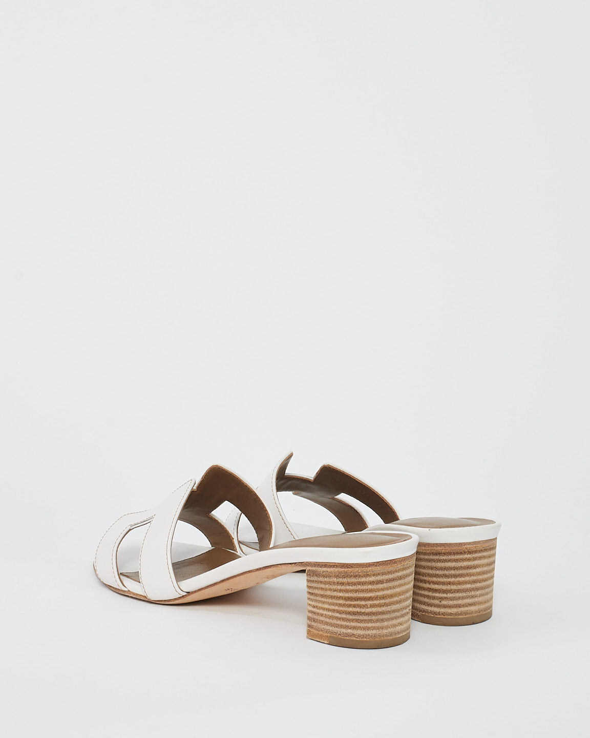 Hermès White Leather Oasis Sandals - 39.5