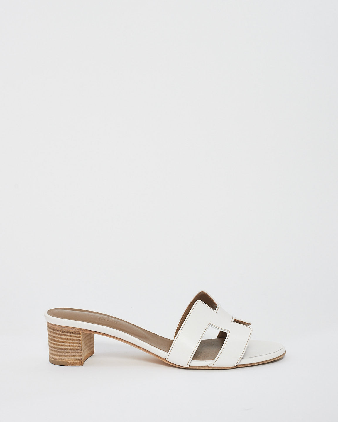 Hermès White Leather Oasis Sandals - 39.5