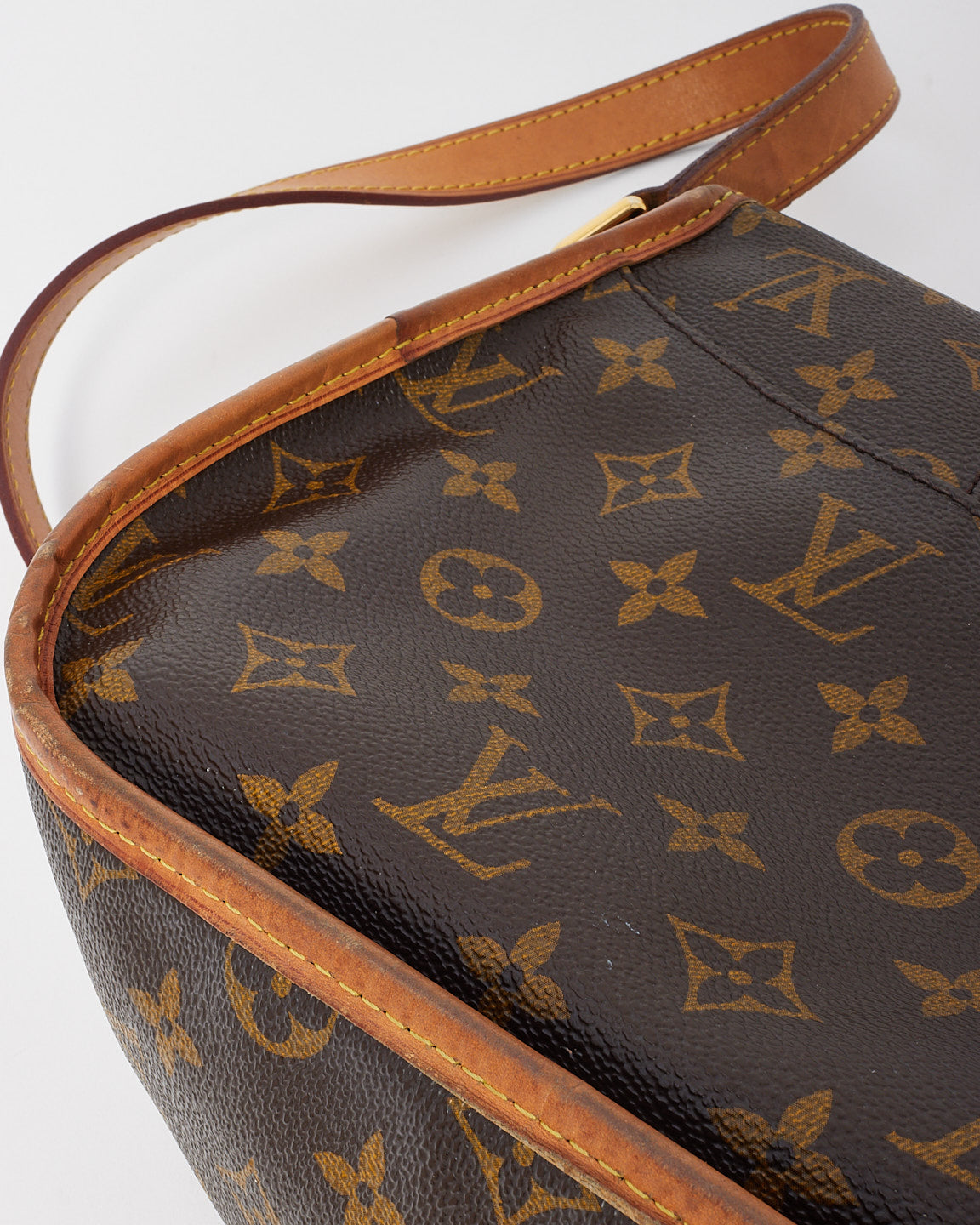 Louis Vuitton Monogram Canvas Menilmontant PM Bag