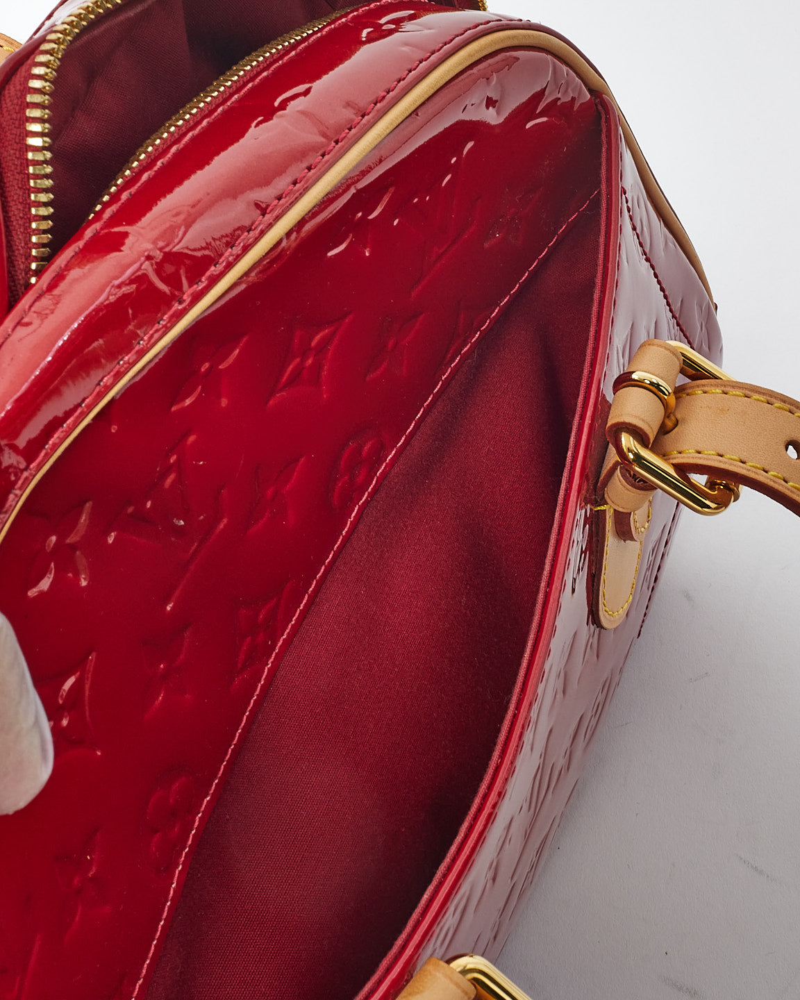 Louis Vuitton Red Pomme D'Amour Vernis Summit Drive Top Handle Bag