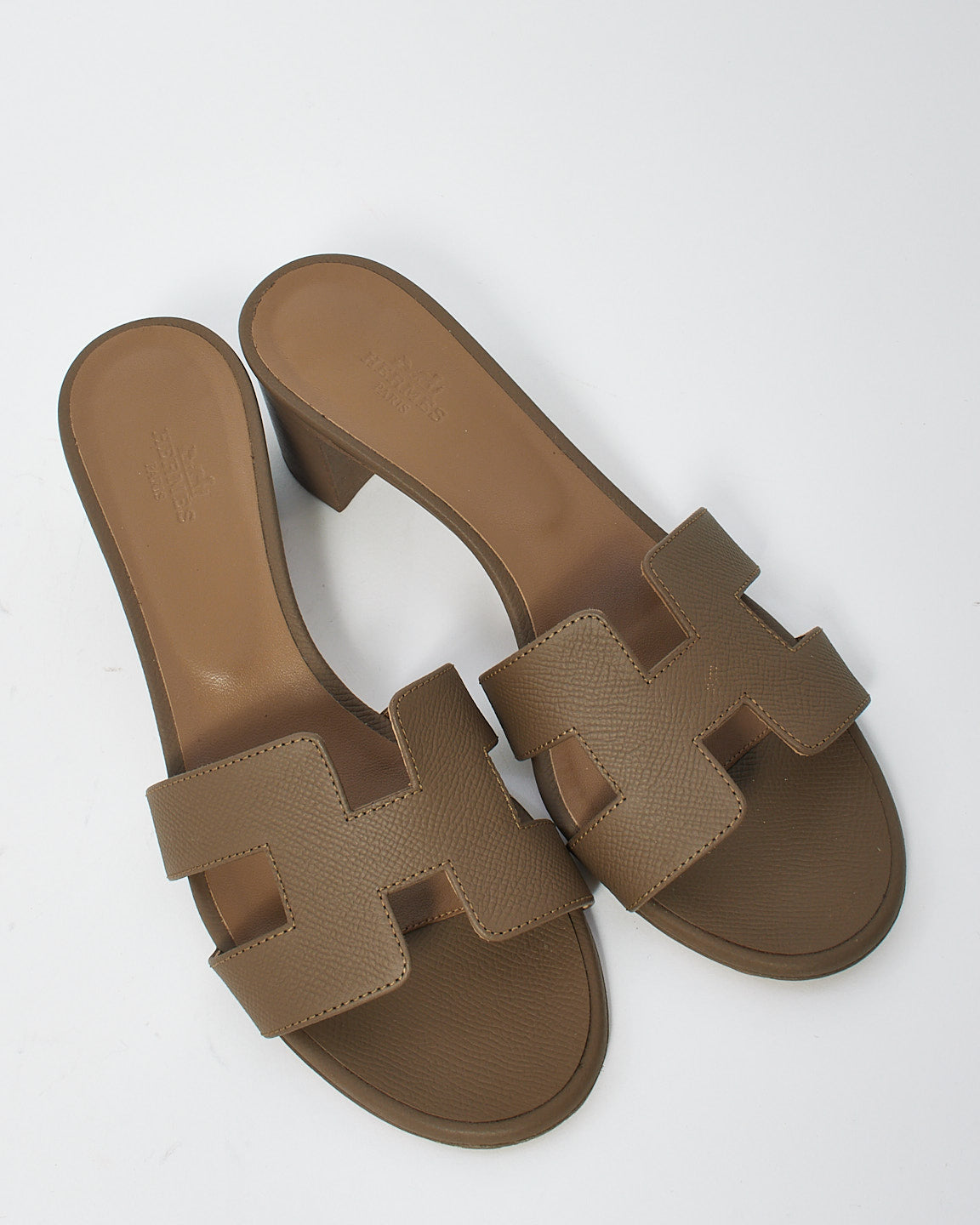 Hermès Etoupe Epsom Leather Oasis Sandals - 39.5