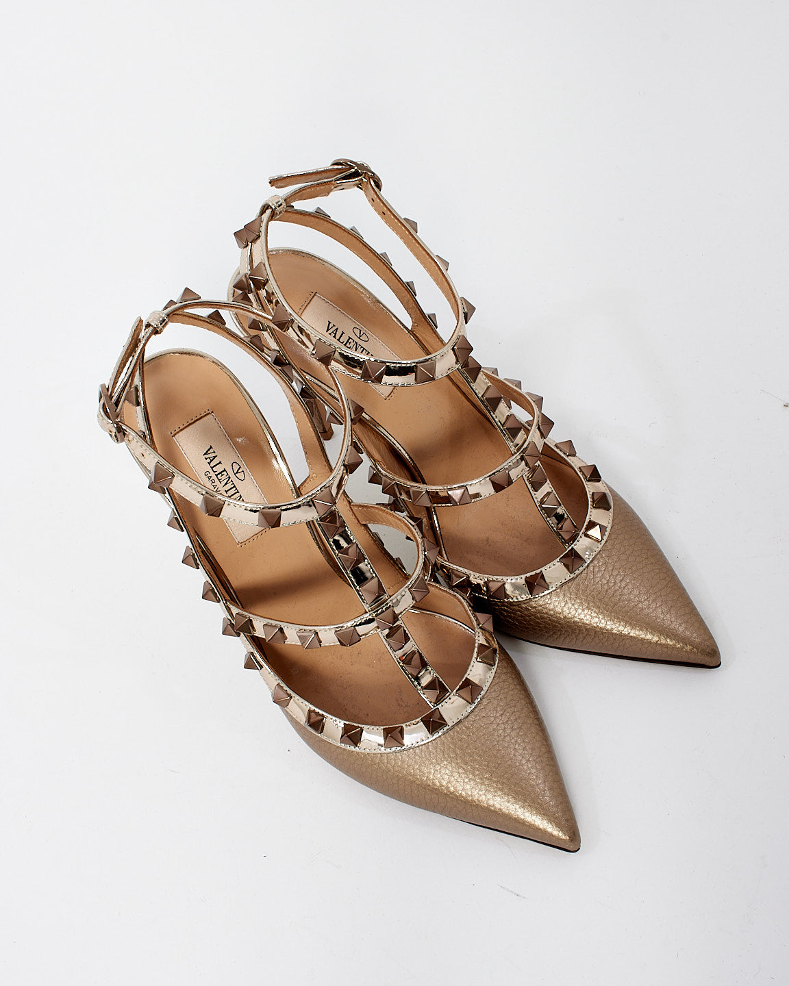 Valentino Gold Leather Rockstud Pumps - 38