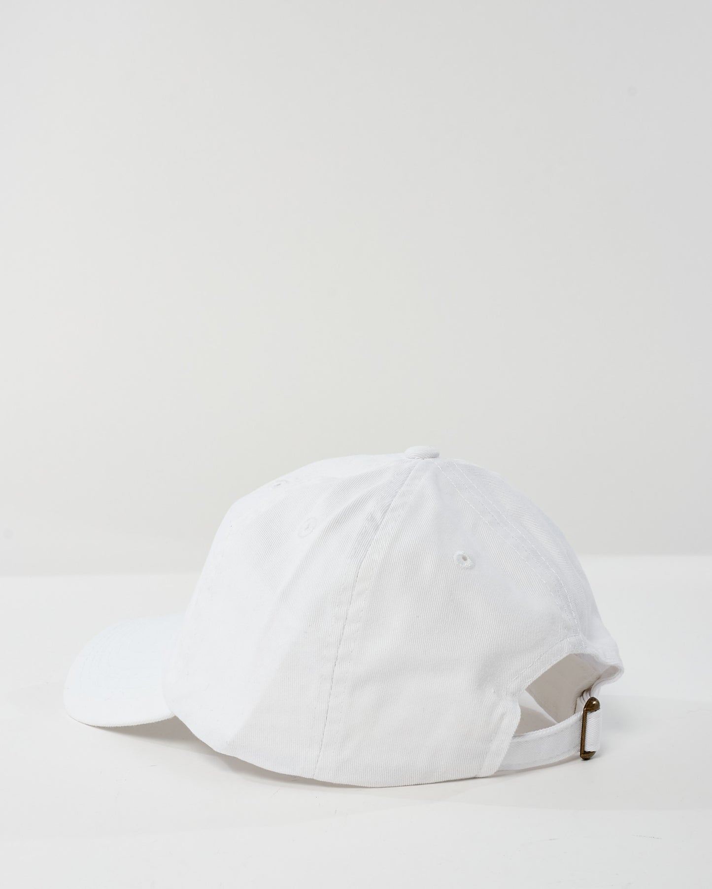 Retyche White Cursive Logo Baseball Cap - O/S