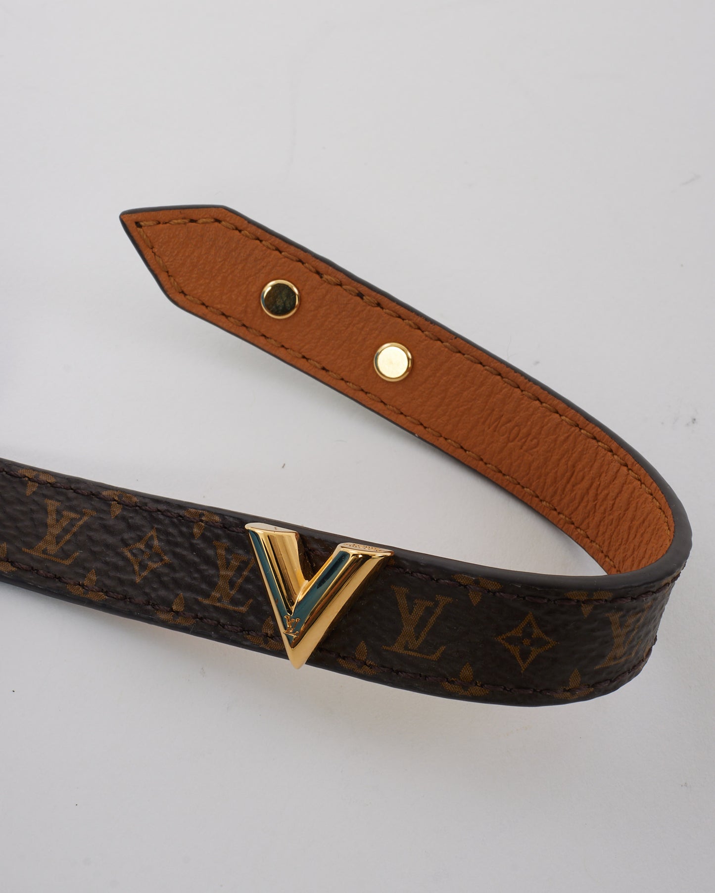 Louis Vuitton Monogram Essential V Bracelet - 19