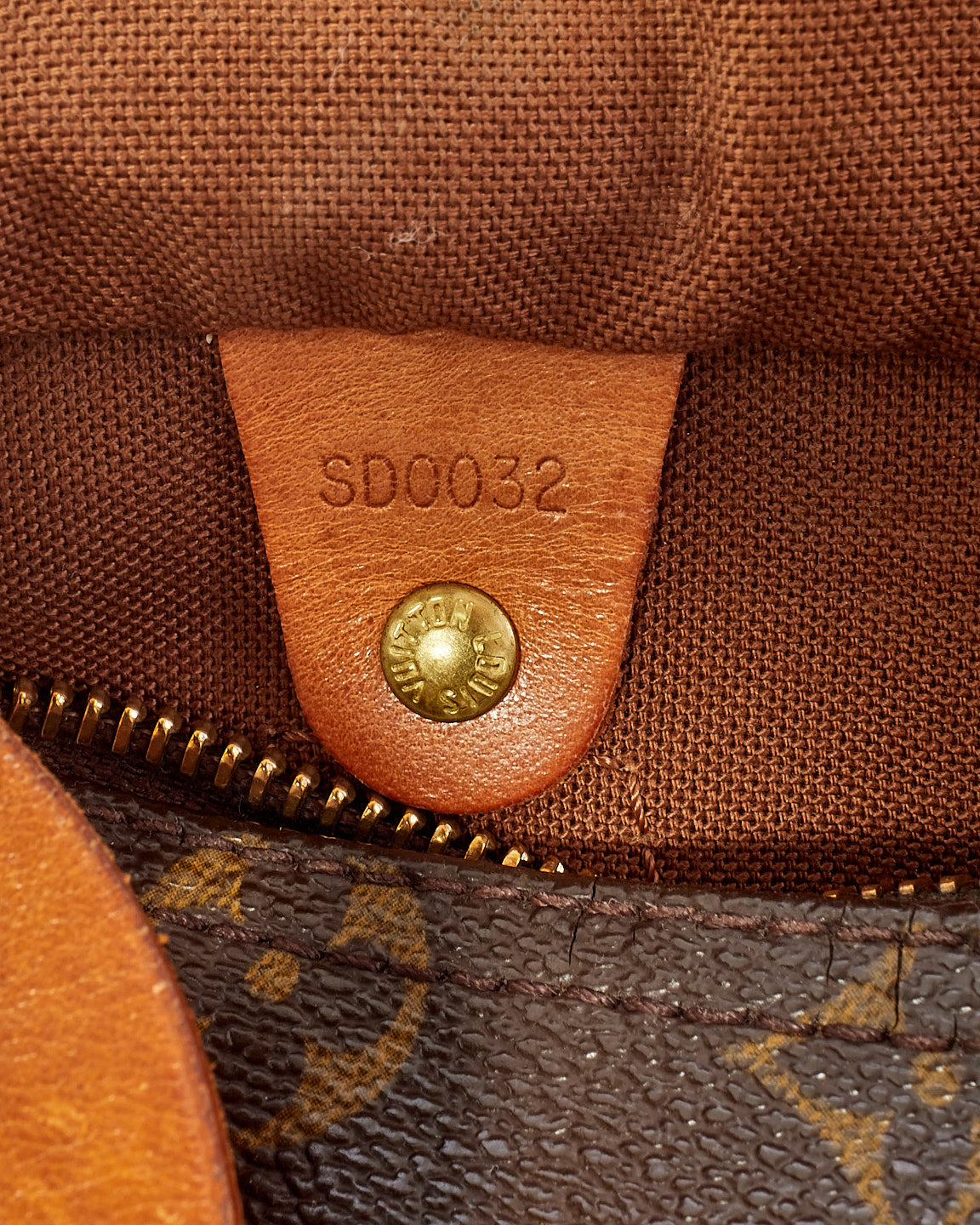 Louis Vuitton Monogram Canvas Speedy 25