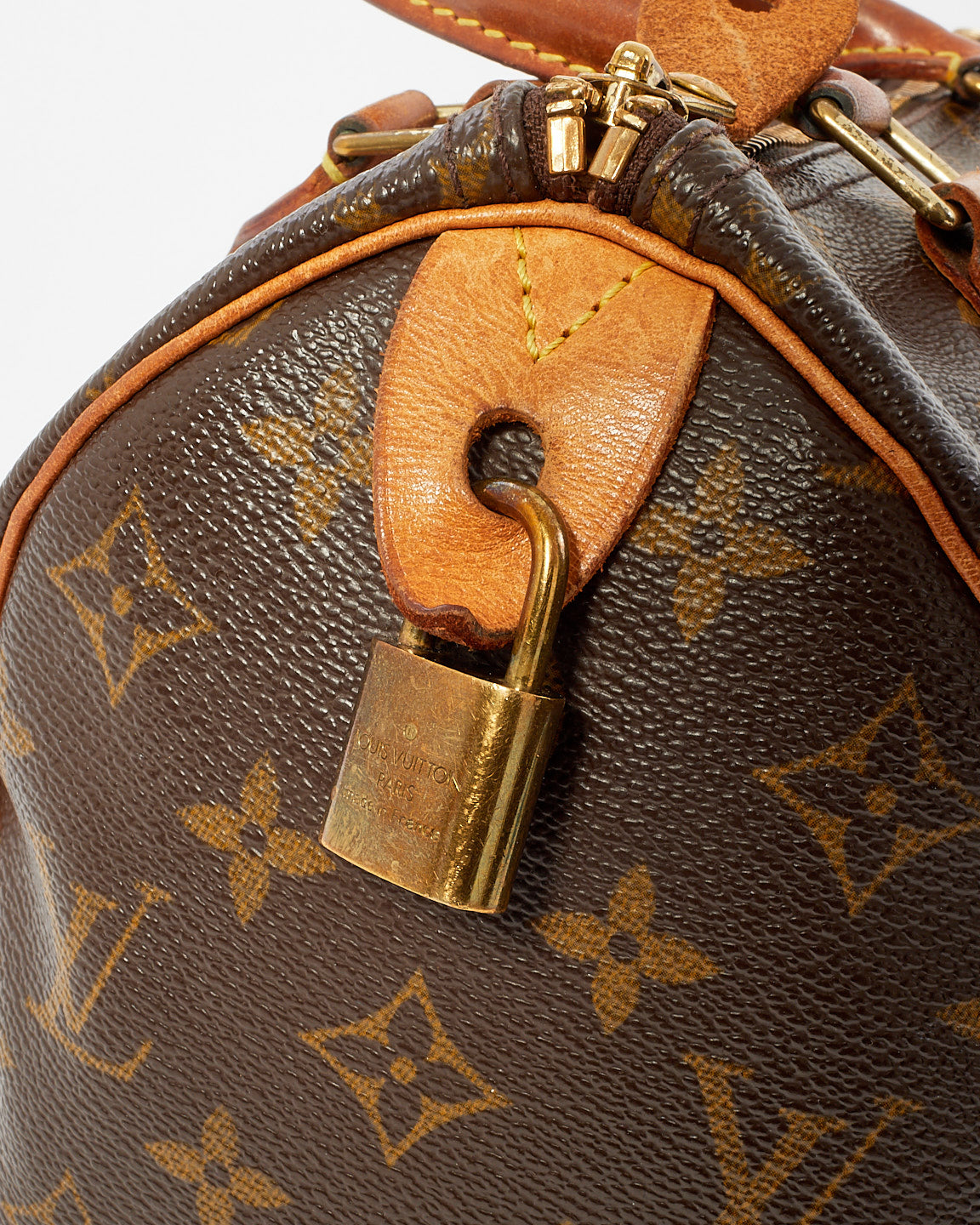 Louis Vuitton Monogram Canvas Speedy 25