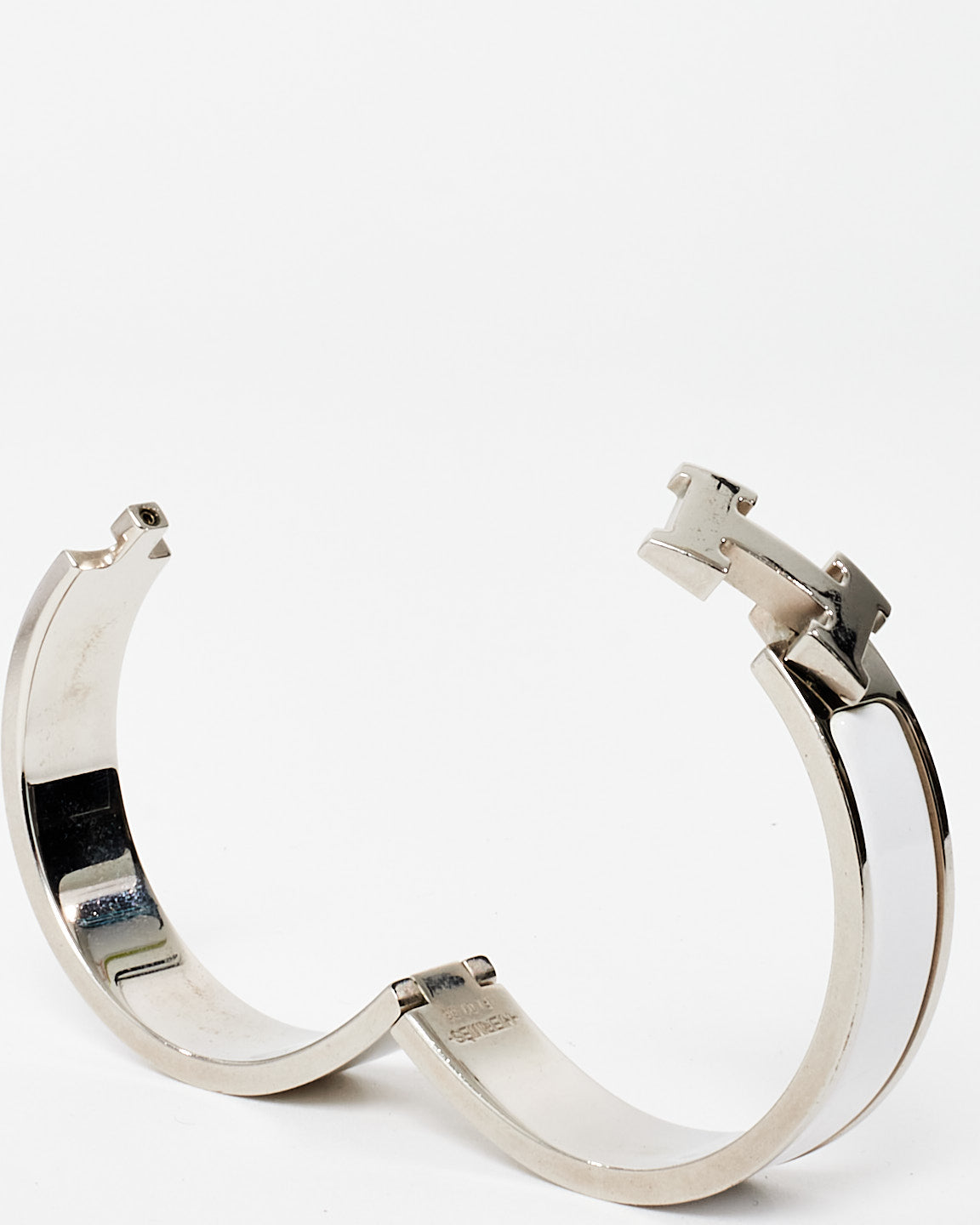 Hermès White & Silver Clic Clac Bracelet - PM