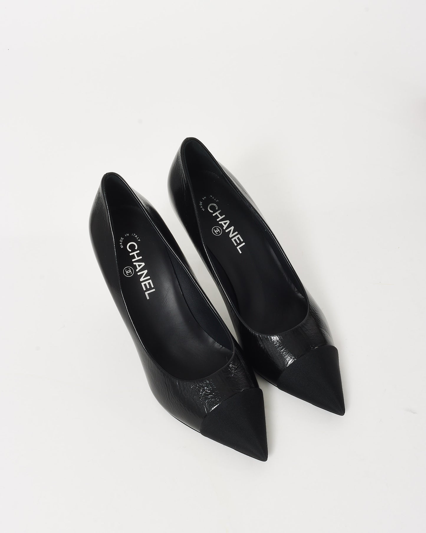 Chanel Black Shiny Goatskin Grosgrain Cap Toe Pearl Pumps - 41C