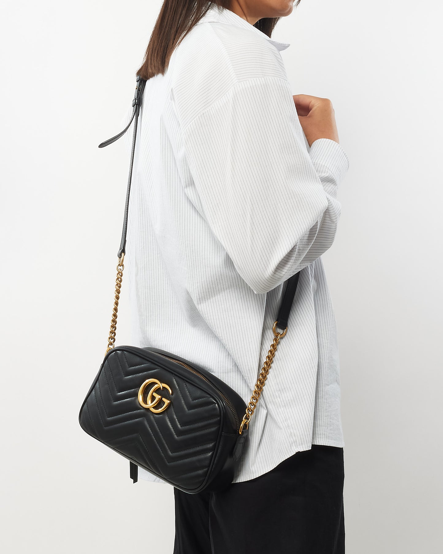 Gucci Black Leather GG Marmont Small Crossbody Bag