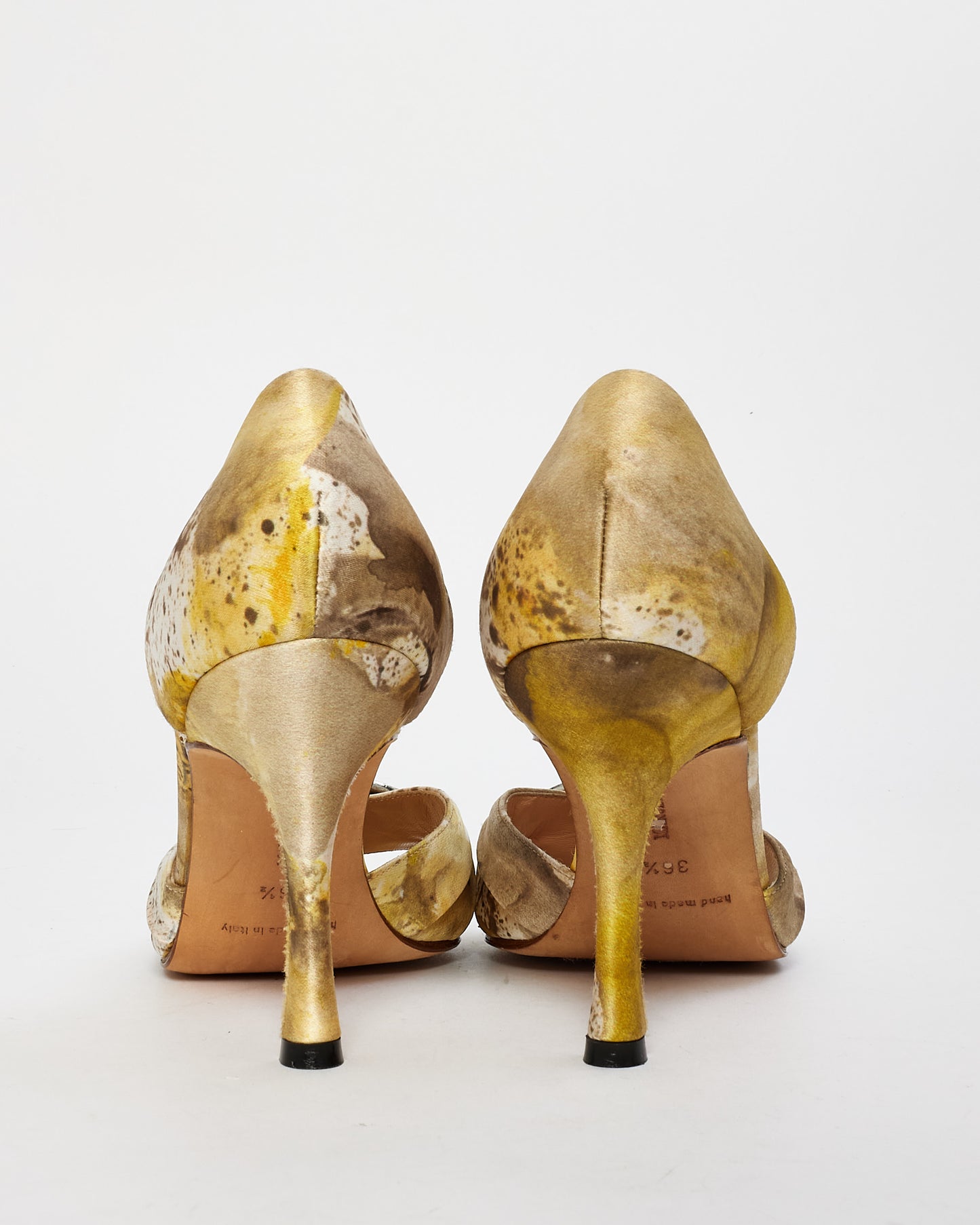 Manolo Blahnik Printed Yellow/Brown/White Satin Sedaraby D'Orsay Pumps