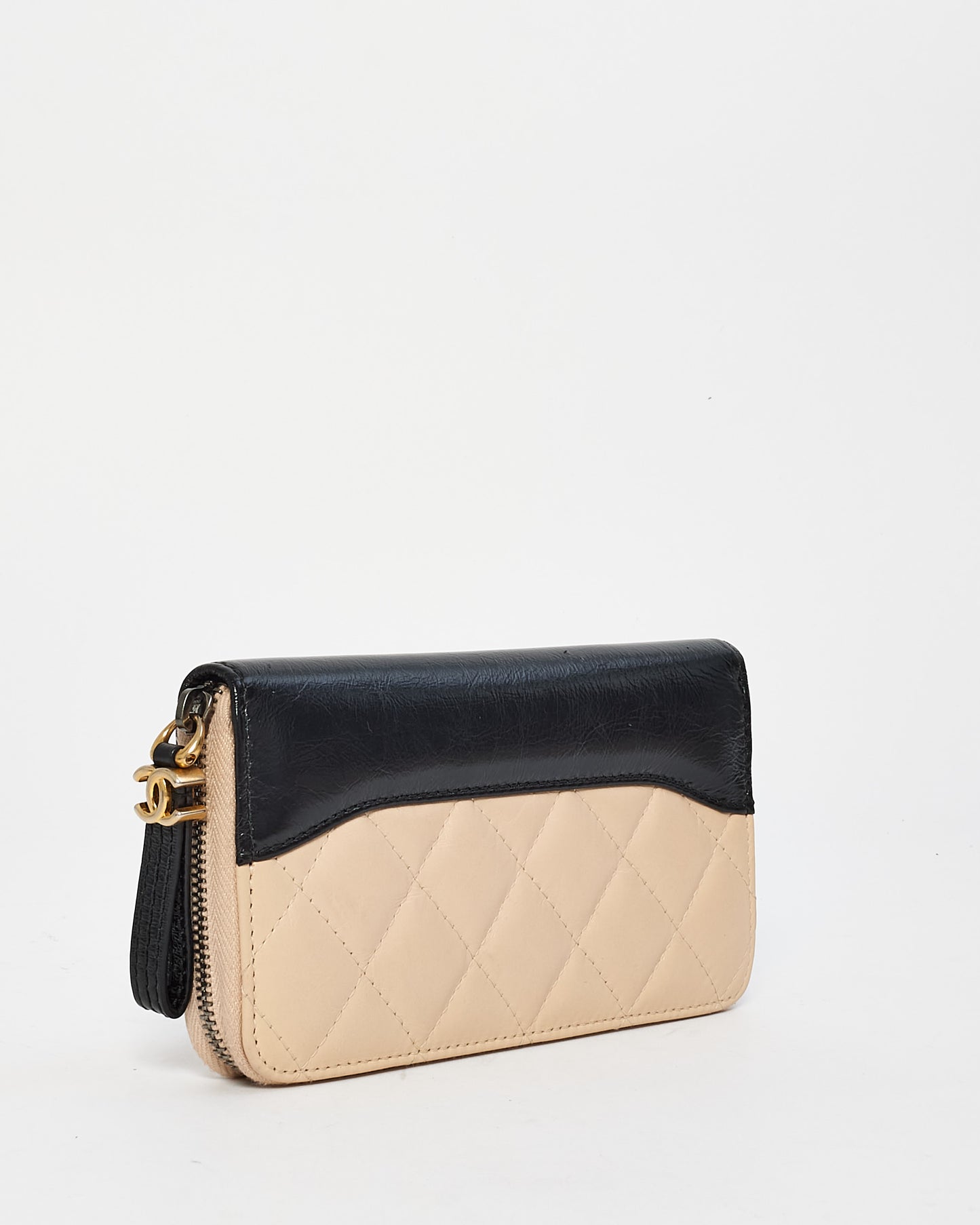 Chanel Beige & Black Lambskin Leather Quilted Zip Wallet