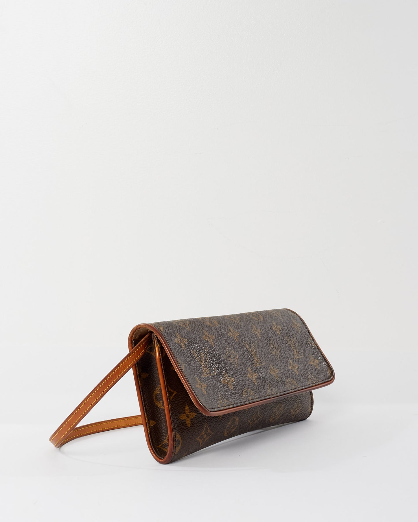 Louis Vuitton Monogram Canvas Monogram Twin Pochette GM w/ Strap