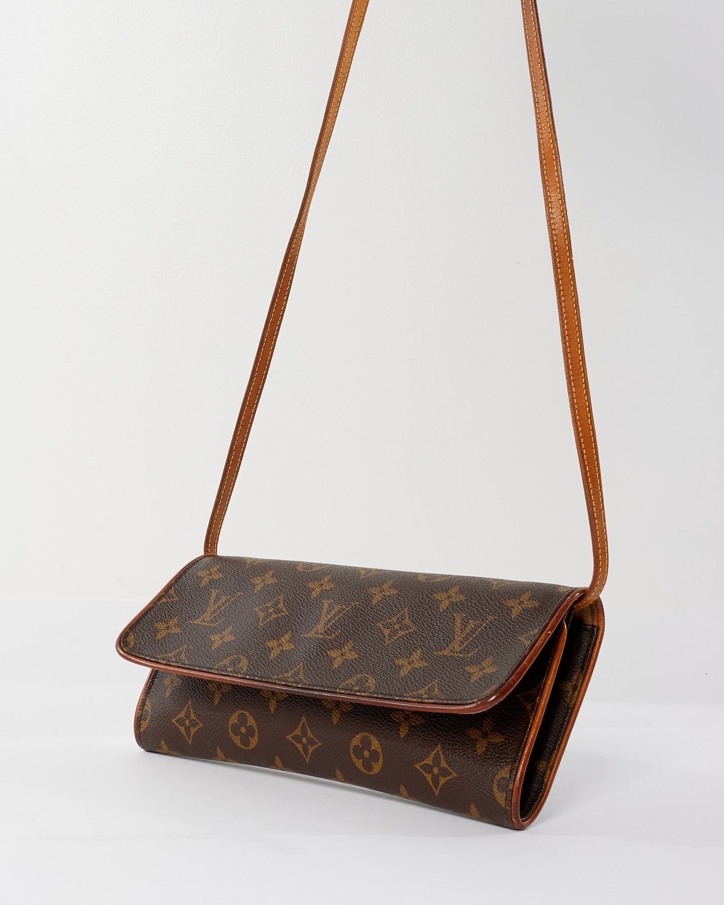 Louis Vuitton Monogram Canvas Monogram Twin Pochette GM w/ Strap