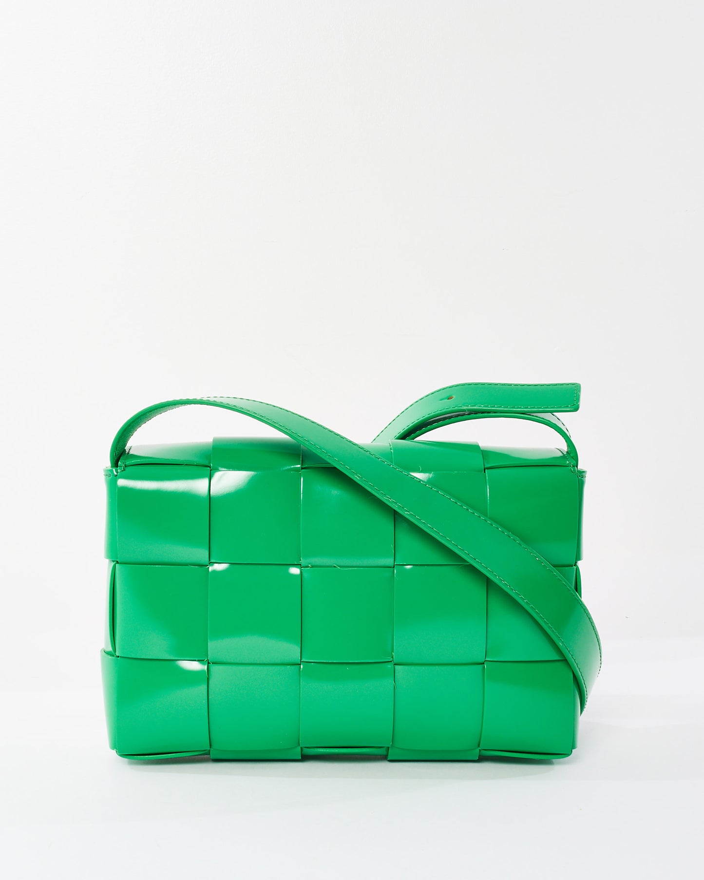 Bottega Veneta Parakeet Green Patent Leather Cassette Bag