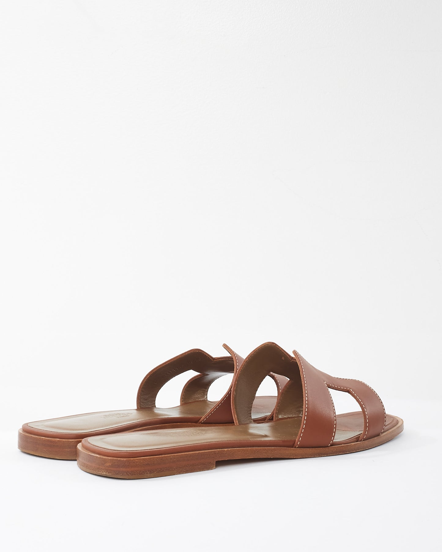 Hermès Gold Leather Oran Sandals 39.5