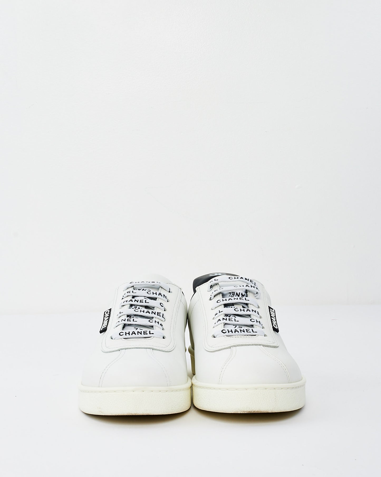 Chanel White Leather Lace Up Weekend Sneakers - 39