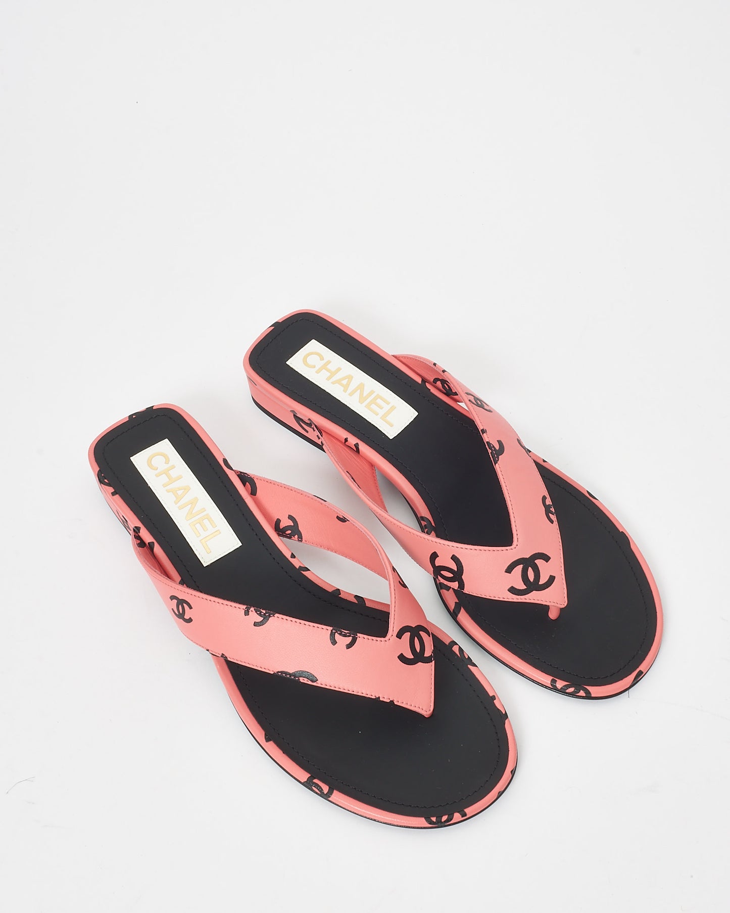 Chanel Pink & Black Logo Leather 22S Flip Flop Sandals - 38.5