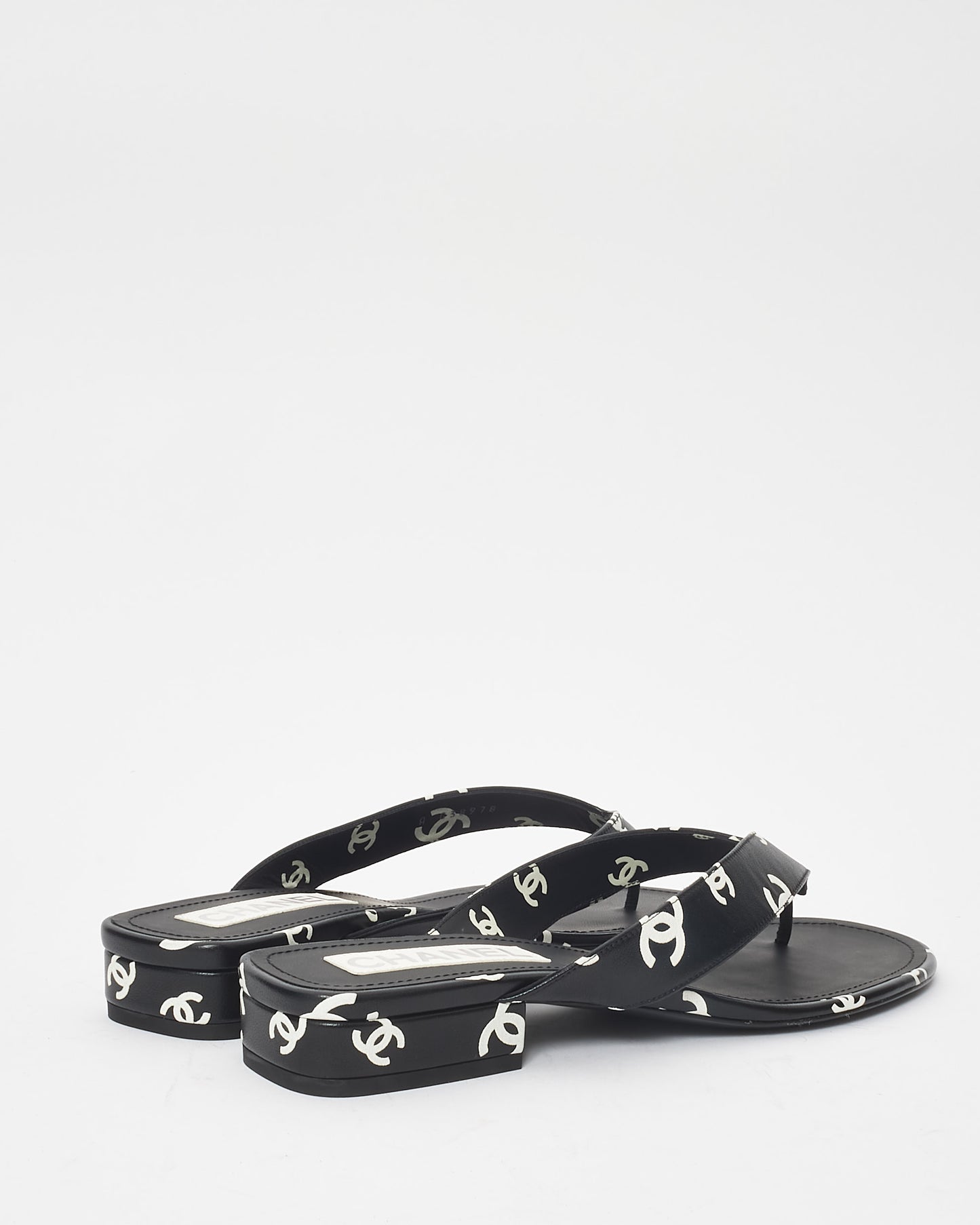 Chanel Black & White Logo Leather 22S Flip Flop Sandals - 42