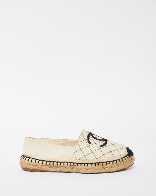 Chanel Off-White Canvas Biarritz CC Espadrille Flats - 37