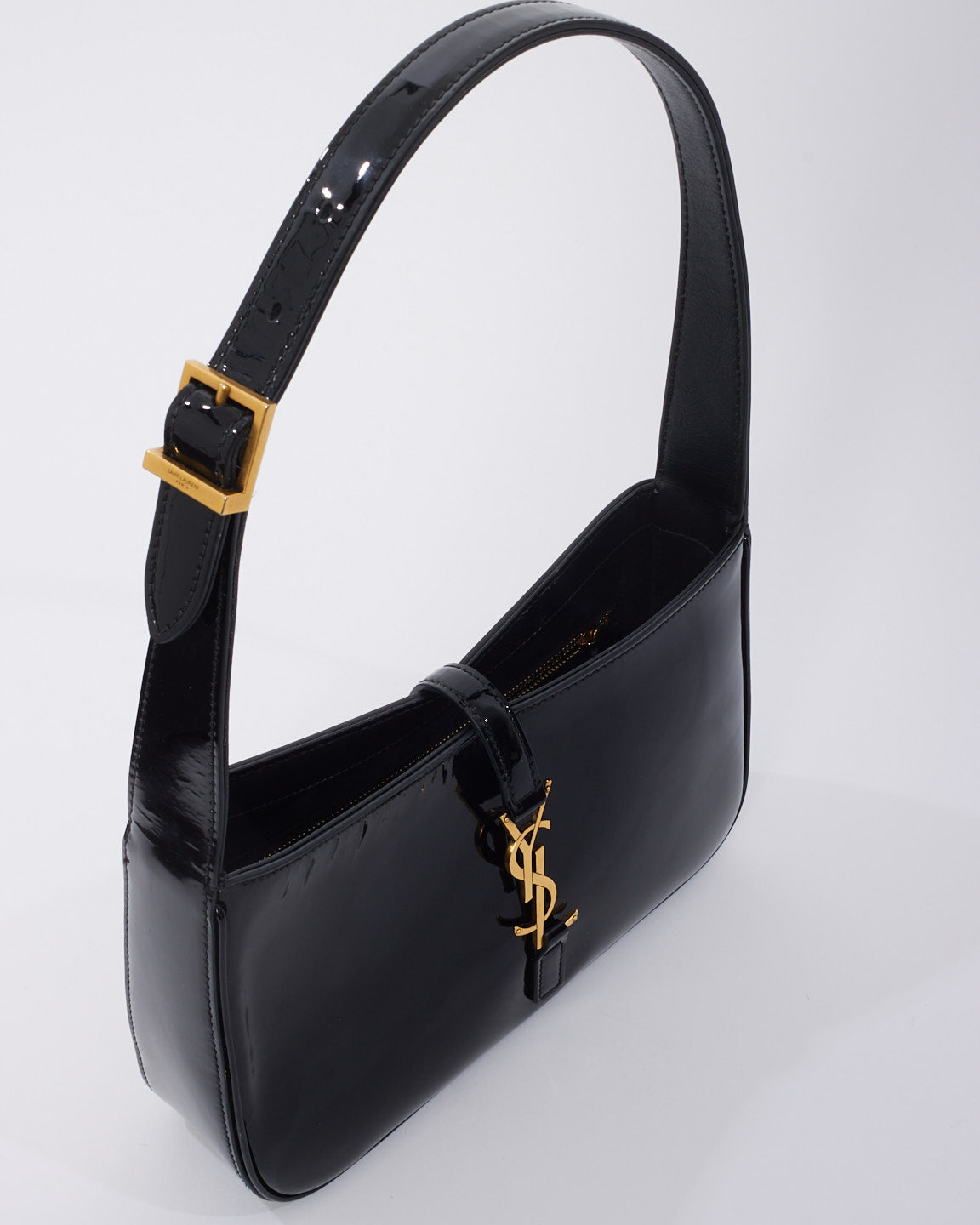 Saint Laurent Black Patent Leather 5 à 7 Shoulder Bag