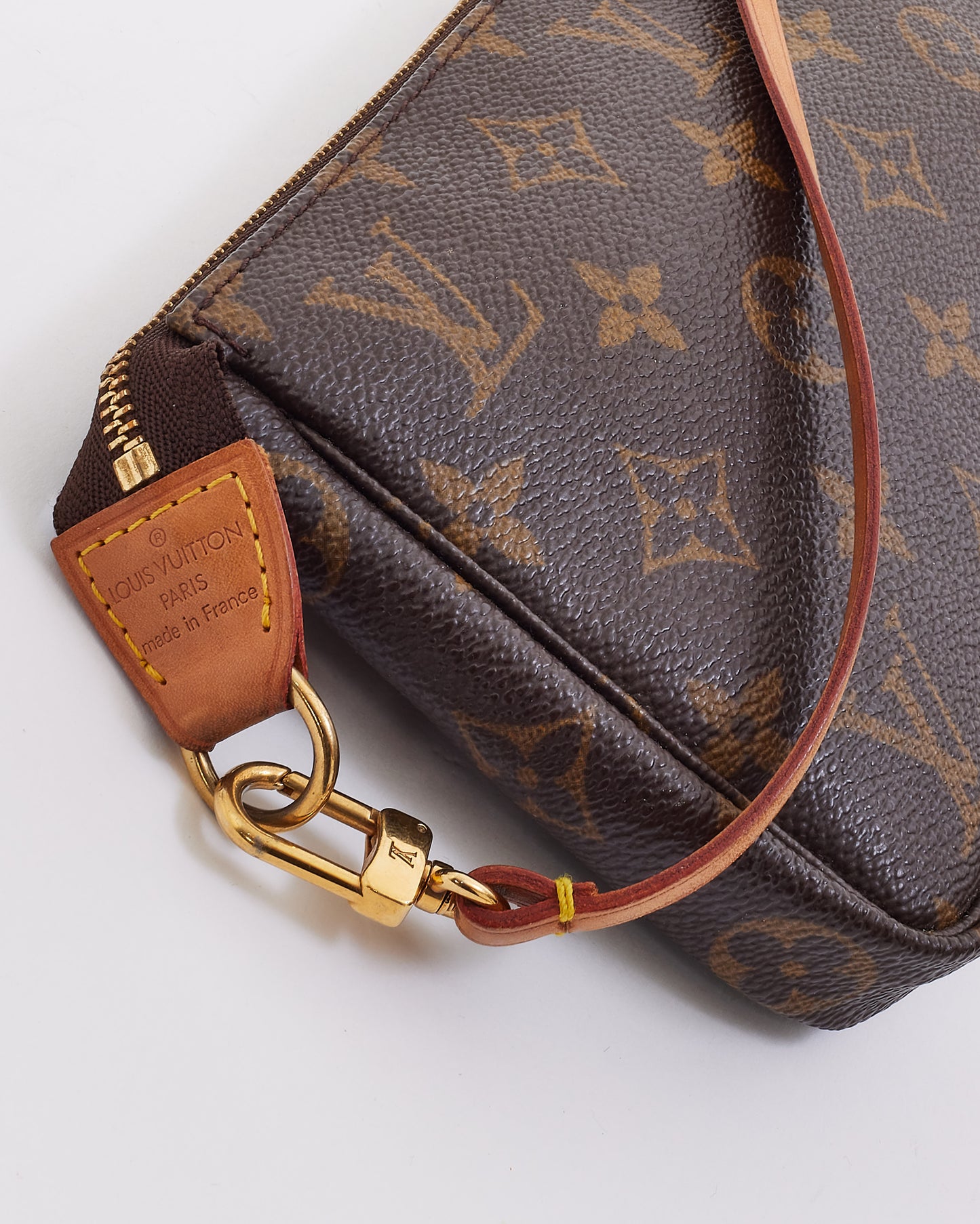 Louis Vuitton Monogram Canvas Pochette Accessoires Shoulder Bag