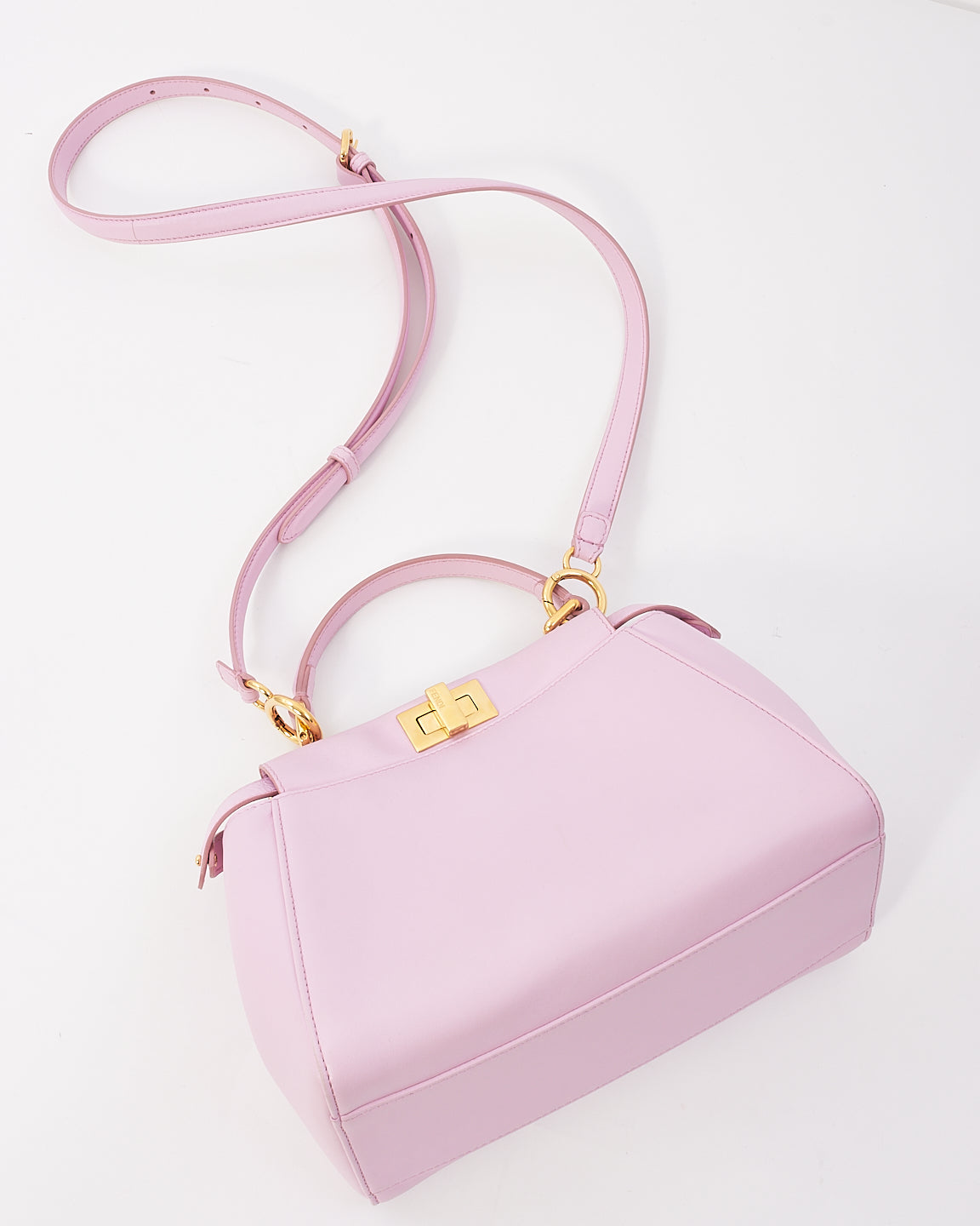 Fendi Mini sac Peekaboo en cuir rose