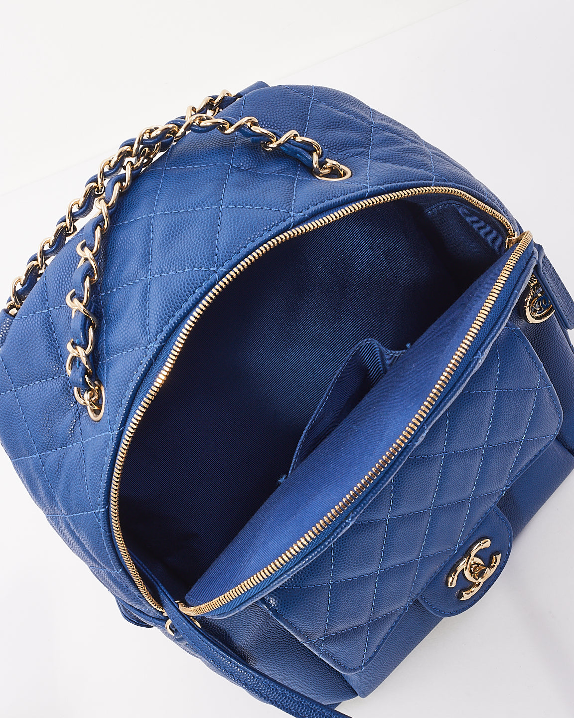 Sac à dos CC Day matelassé bleu royal caviar Chanel