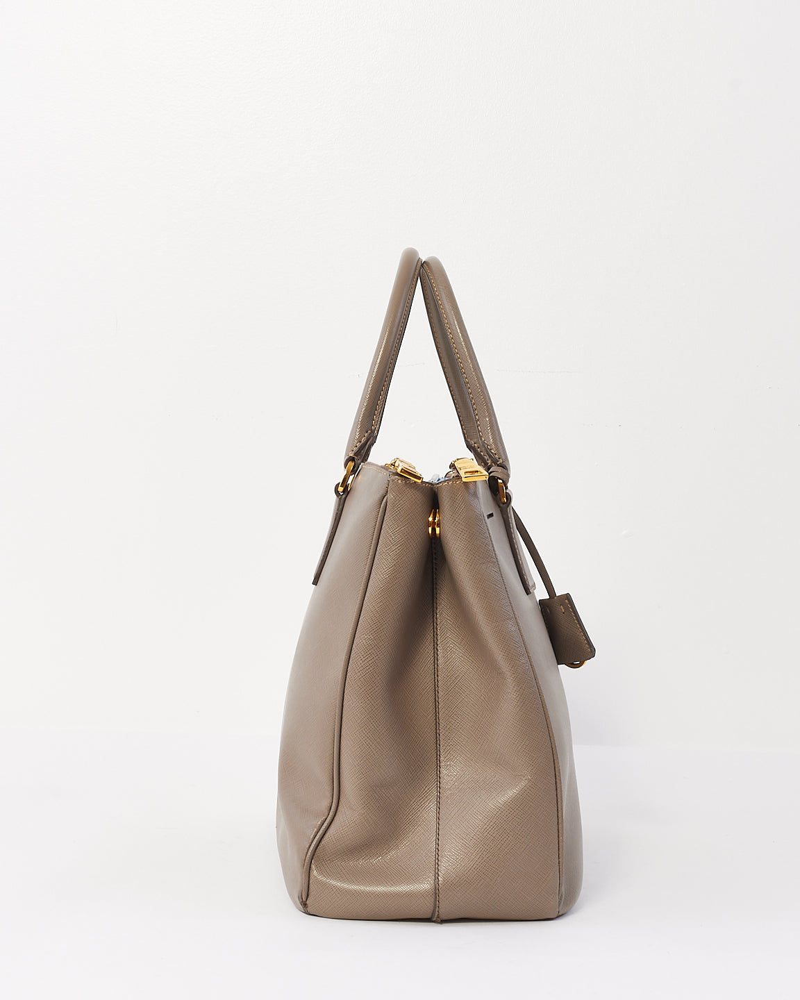 Prada Grand sac fourre-tout Galleria en cuir saffiano taupe à double fermeture éclair