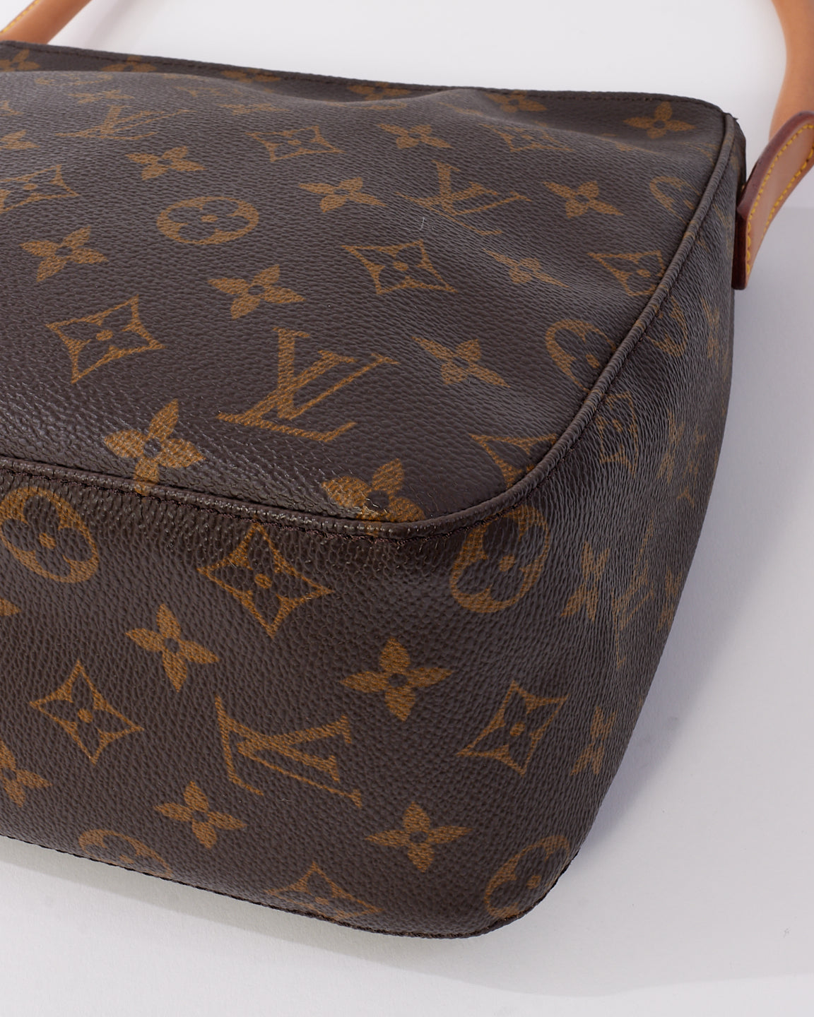 Louis Vuitton Monogram Canvas Looping Bag MM