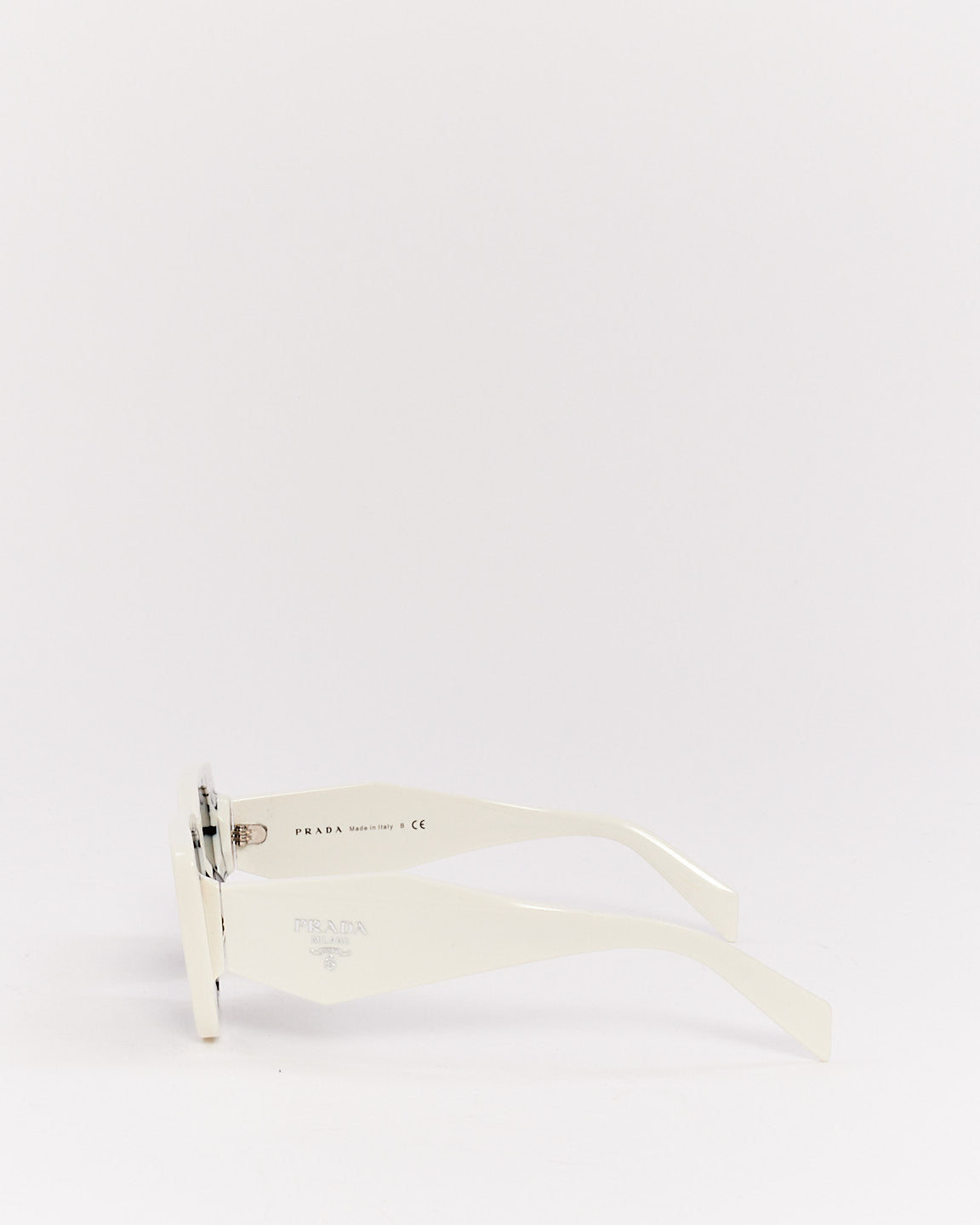 Prada White Acetate Cat Eye SPR08Y Sunglasses