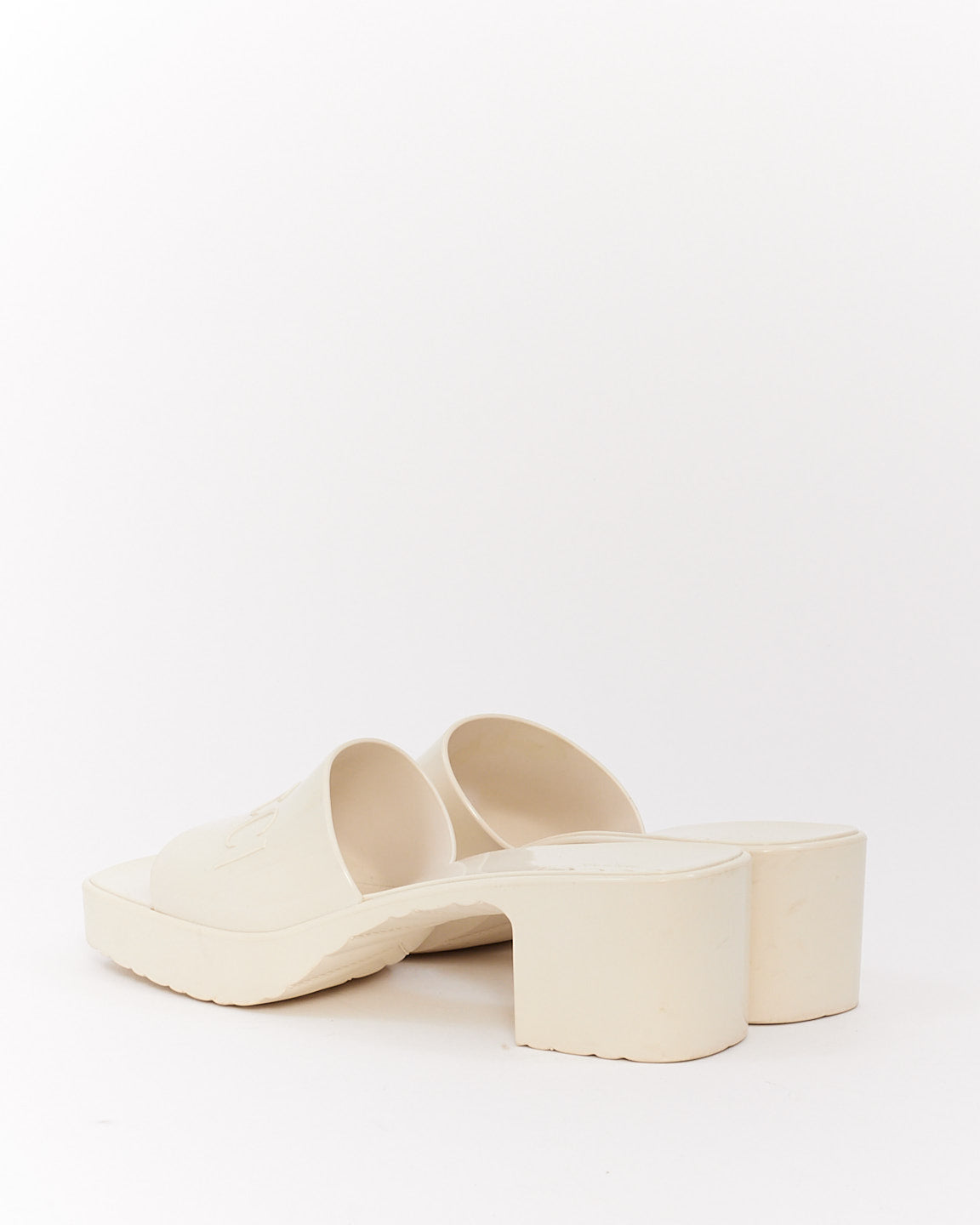 Gucci White Rubber Logo Slide Sandals - 38