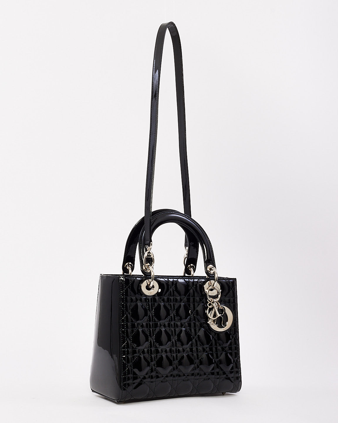 Sac Lady Dior moyen en cuir verni noir Dior