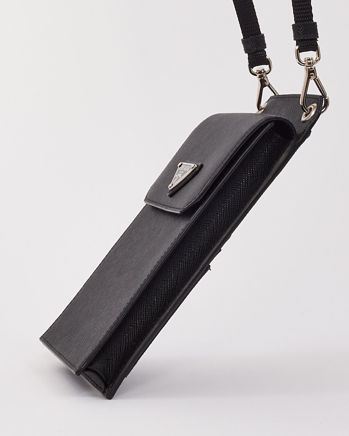 Étui de téléphone à bandoulière en cuir Saffiano noir Prada