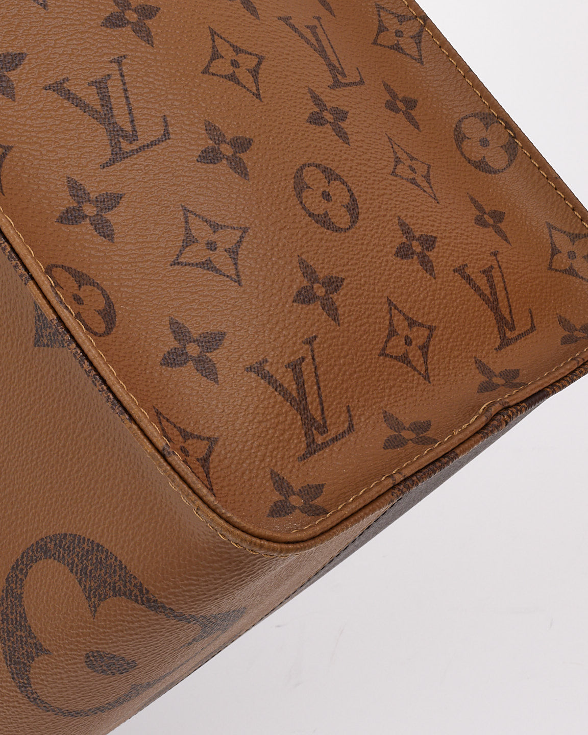 Louis Vuitton Monogram Canvas On The Go MM Bag