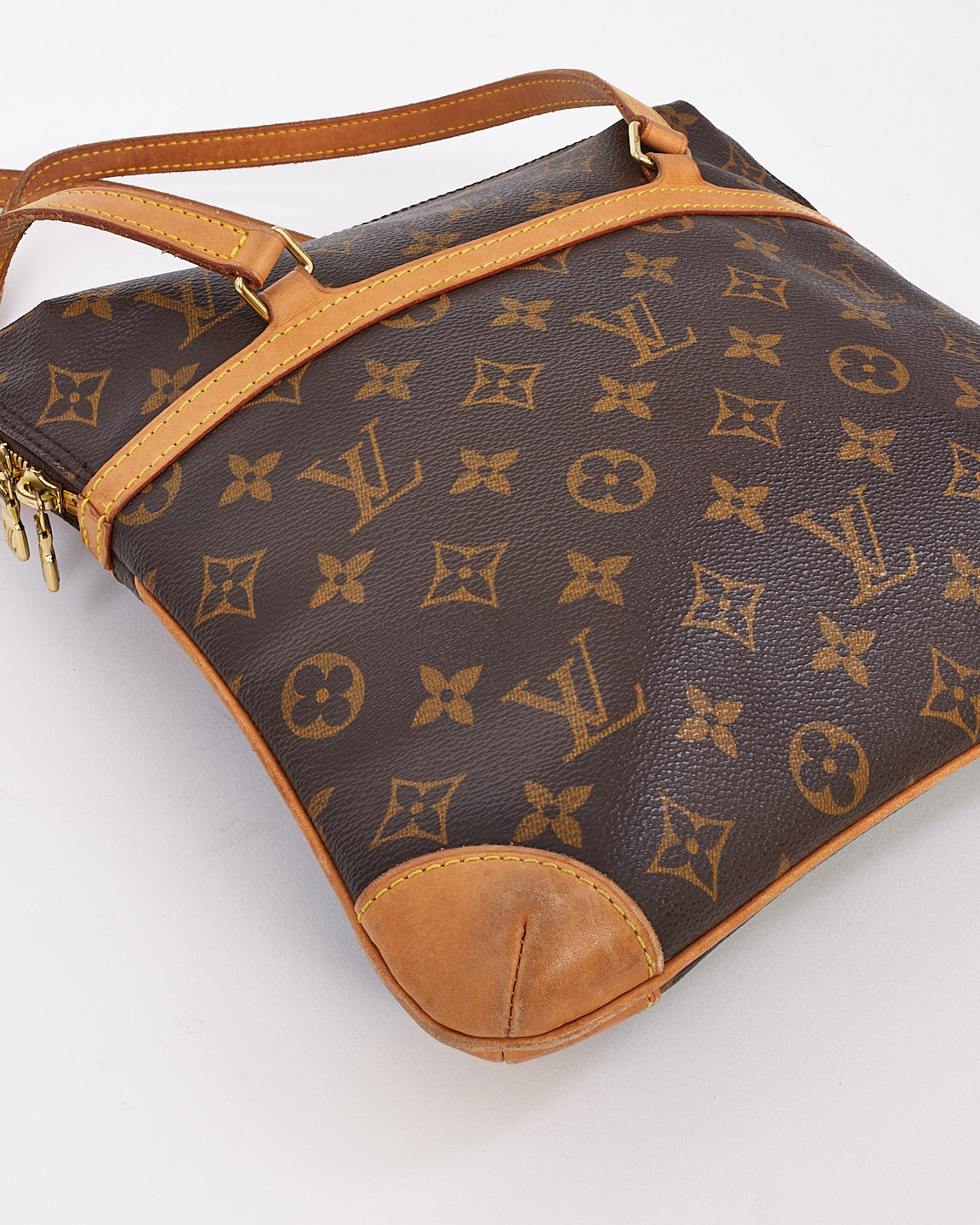 Louis Vuitton Monogram Canvas Coussin GM Shoulder Bag