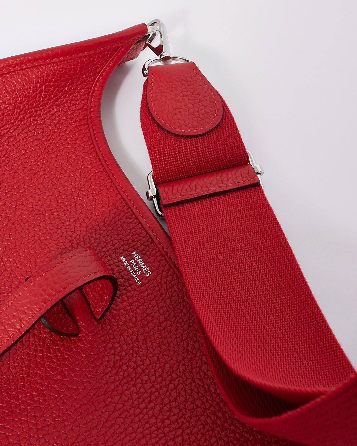 Hermès Red Clemence Leather Evelyne III PM Bag