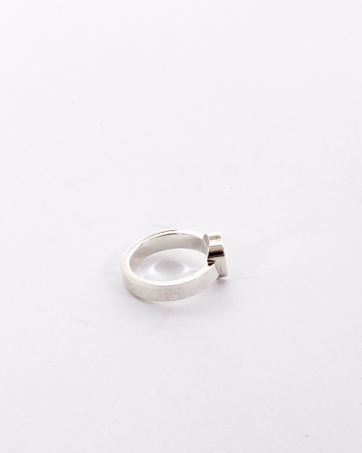 Gucci Silver Trademark Ring with Heart Pendant - 6