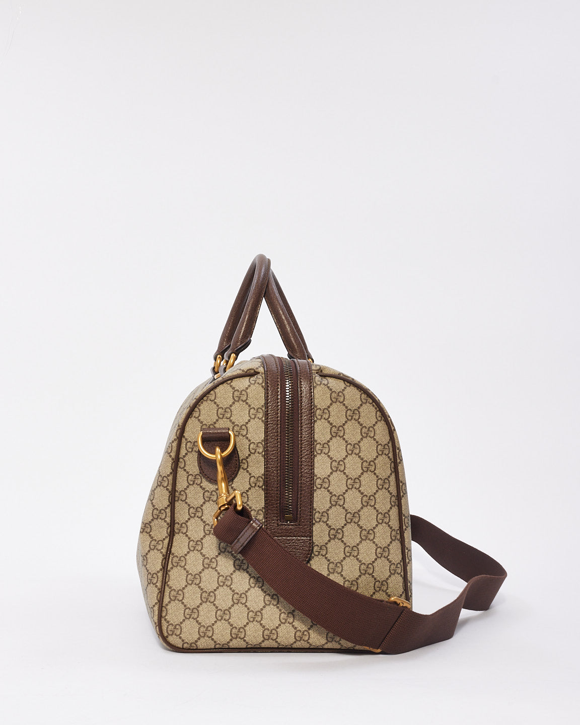 Sac de sport moyen Savoy en toile suprême Gucci marron Ophidia monogramme GG