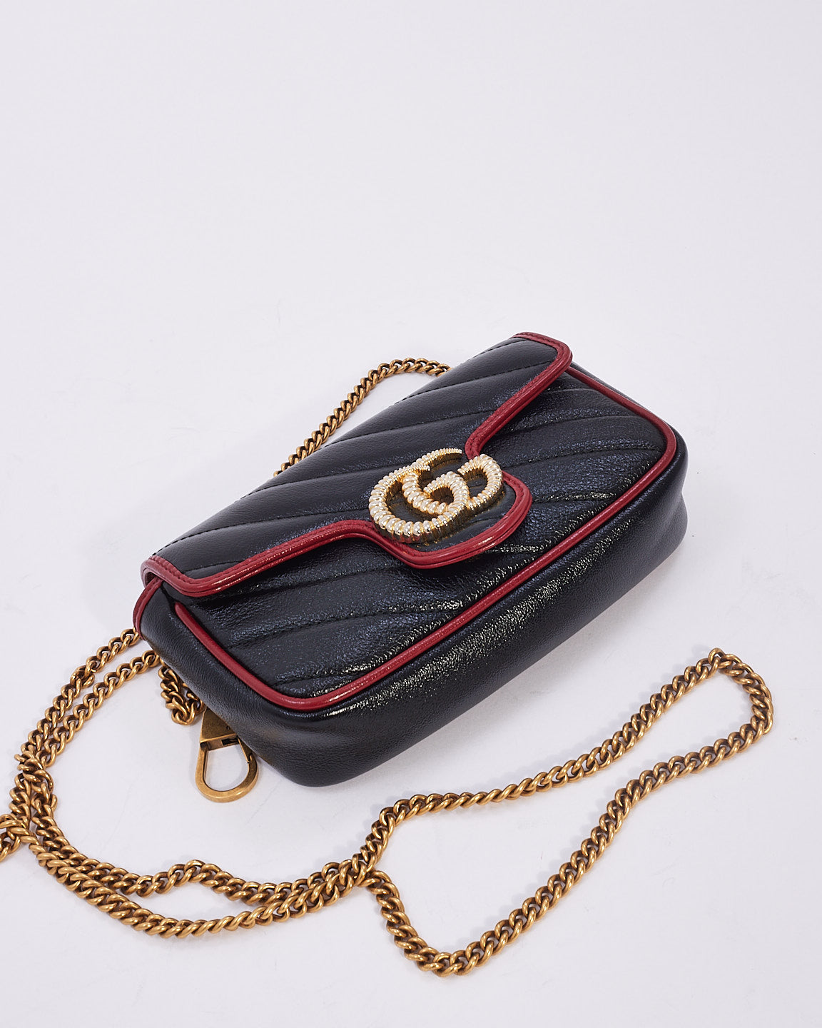 Gucci Black/Red Matelassé Diagonal Leather Torchon GG Marmont Super Mini Bag