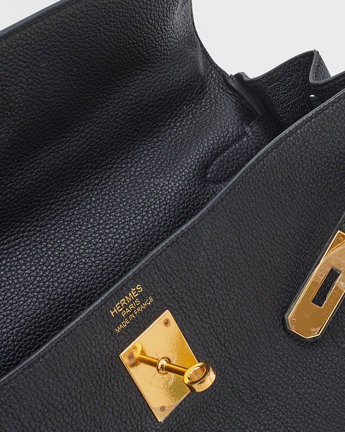 Hermès Black Togo Leather Kelly Retourne 35 with Gold Hardware