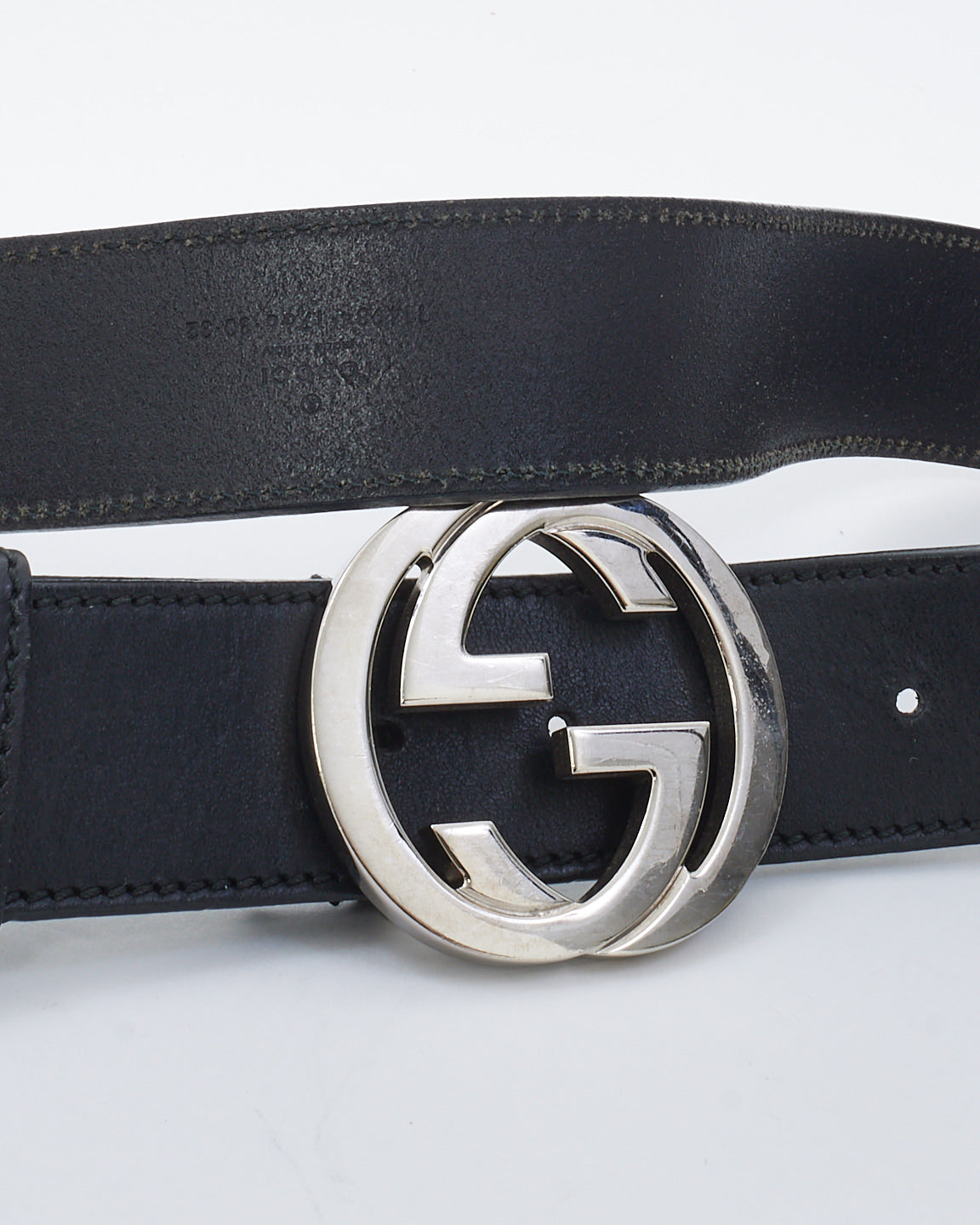 Gucci Black Leather Belt with Silver Interlocking GG Buckle - 80/32